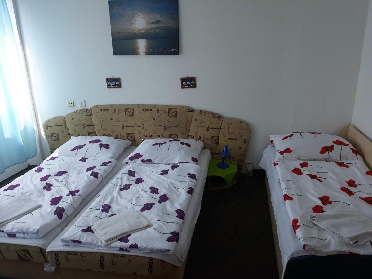 Penzion Saris Prešov Exterior foto